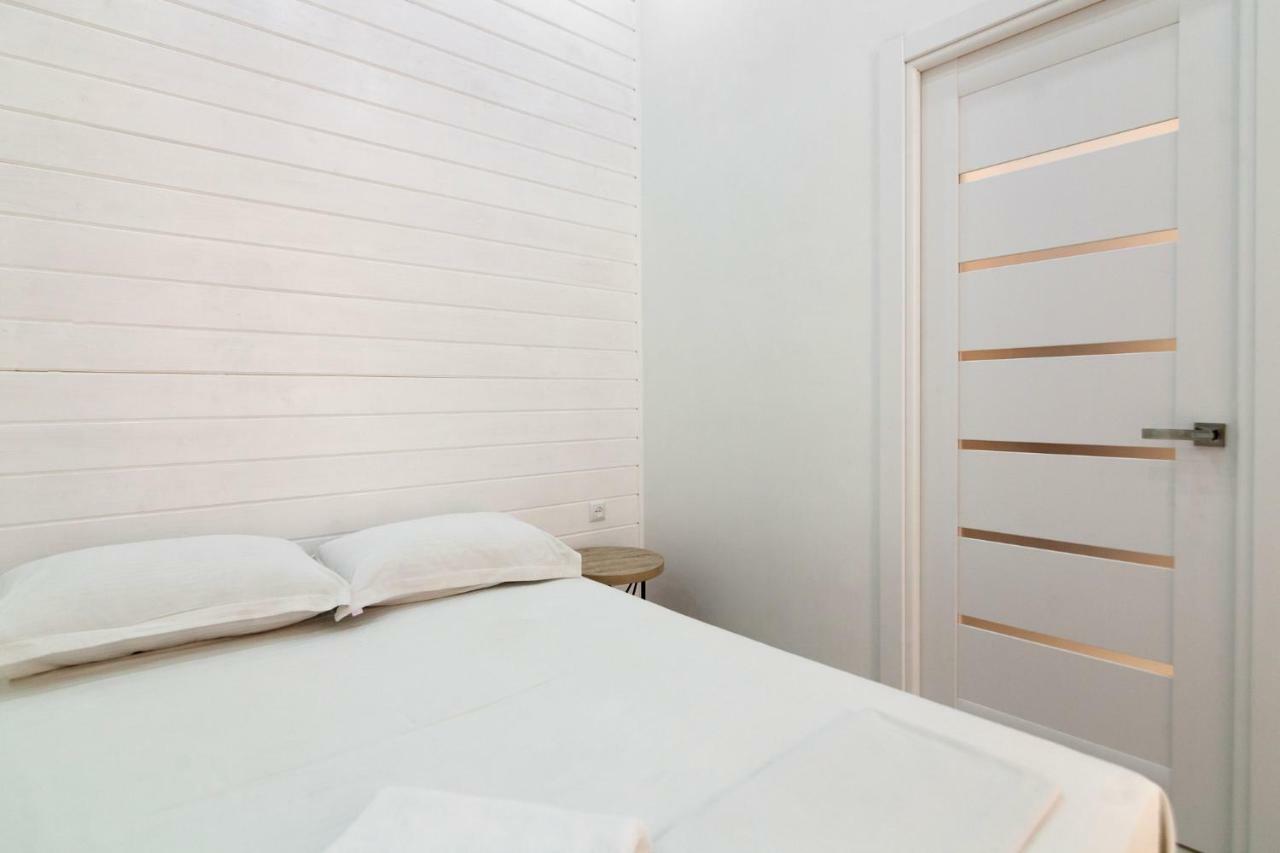 Leogrand One-Bedroom Apartments On Tugan-Baranovskogo 24 Leopoli Esterno foto
