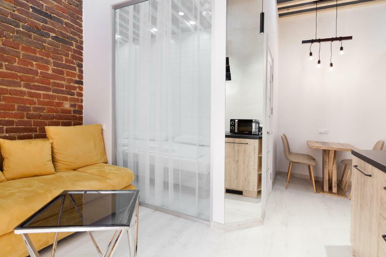 Leogrand One-Bedroom Apartments On Tugan-Baranovskogo 24 Leopoli Esterno foto
